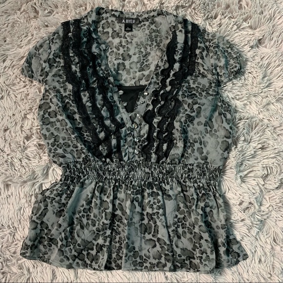 A. Byer Tops - ☀️ 5 for $15 ☀️ A. Byer Animal Print Sheer Ruffle Shirt